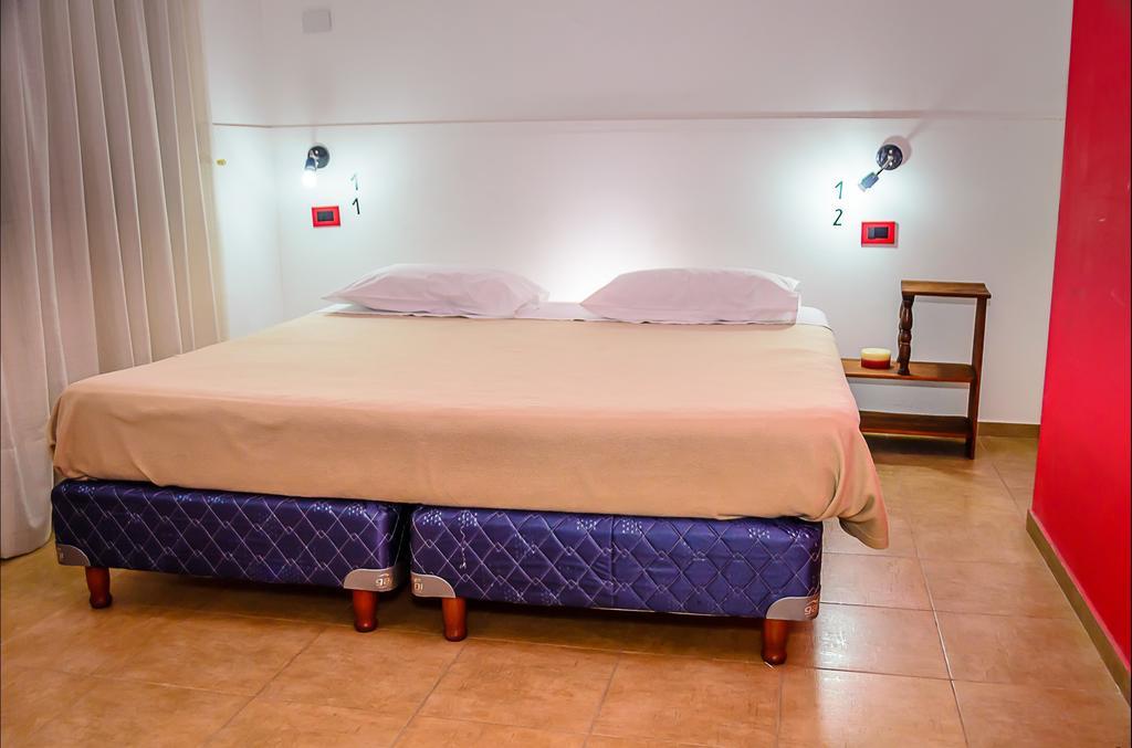 Antonieta Hostel Сан-Рафаель Екстер'єр фото